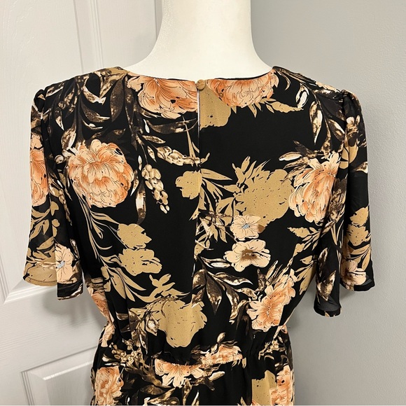 Hayden, Lacey Asymmetrical Black Floral Dress - Picture 4 of 6